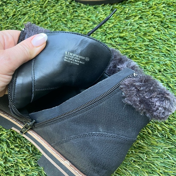 Aerosles Booties black Sz 9.5 - Picture 2 of 3